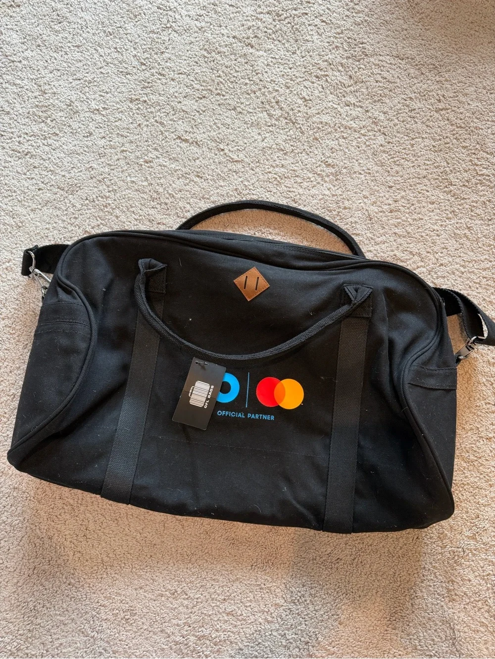 N/A stylish black
